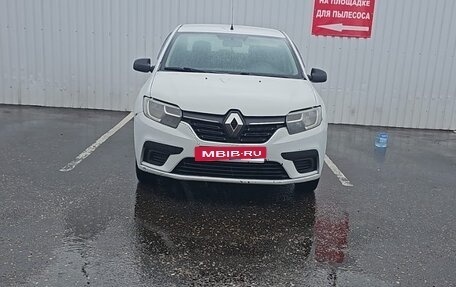 Renault Logan II, 2020 год, 550 000 рублей, 1 фотография