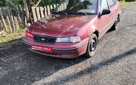 Daewoo Nexia I рестайлинг, 2004 год, 110 000 рублей, 1 фотография