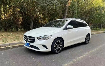 Mercedes-Benz B-Класс, 2021 год, 1 800 000 рублей, 1 фотография