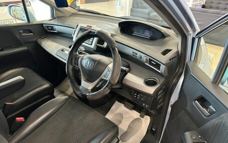 Honda Freed I, 2013 год, 1 429 000 рублей, 10 фотография