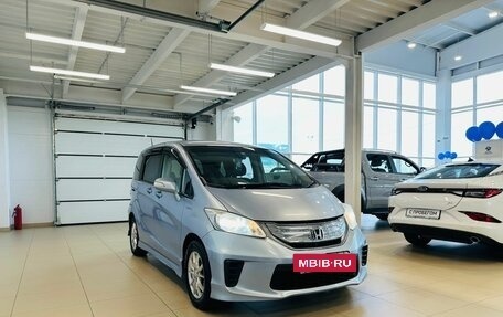 Honda Freed I, 2013 год, 1 429 000 рублей, 8 фотография