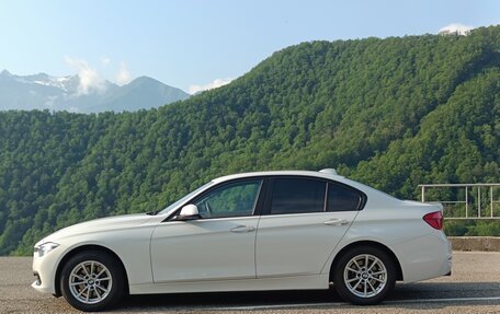 BMW 3 серия, 2017 год, 1 810 000 рублей, 2 фотография