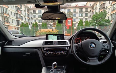 BMW 3 серия, 2017 год, 1 810 000 рублей, 9 фотография