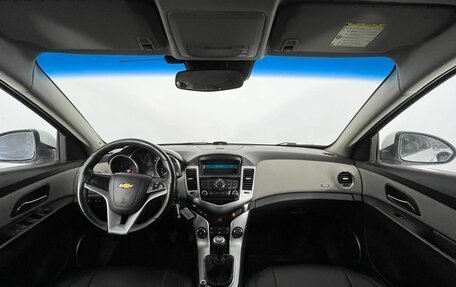 Chevrolet Cruze II, 2012 год, 670 000 рублей, 9 фотография