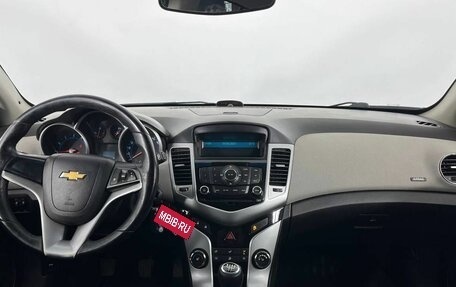 Chevrolet Cruze II, 2012 год, 670 000 рублей, 10 фотография