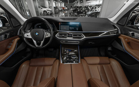 BMW X7, 2021 год, 7 240 000 рублей, 8 фотография