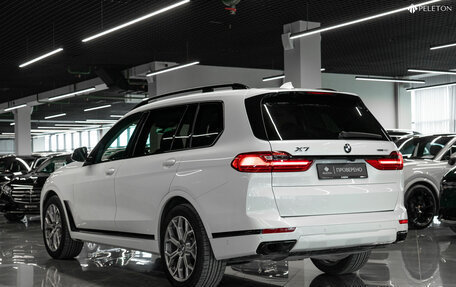 BMW X7, 2021 год, 7 240 000 рублей, 4 фотография