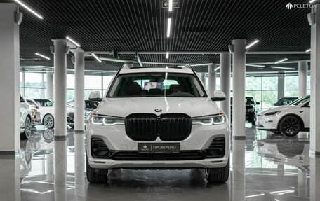 BMW X7, 2021 год, 7 240 000 рублей, 3 фотография