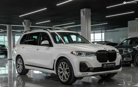 BMW X7, 2021 год, 7 240 000 рублей, 2 фотография