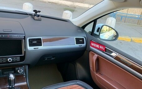 Volkswagen Touareg III, 2017 год, 3 050 000 рублей, 8 фотография