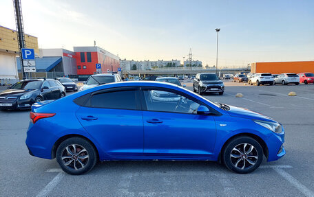 Hyundai Solaris II рестайлинг, 2017 год, 900 000 рублей, 4 фотография