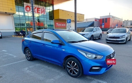Hyundai Solaris II рестайлинг, 2017 год, 900 000 рублей, 3 фотография