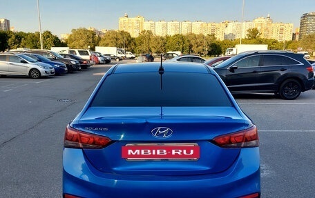 Hyundai Solaris II рестайлинг, 2017 год, 900 000 рублей, 6 фотография