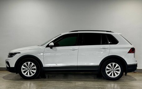 Volkswagen Tiguan II, 2021 год, 2 390 000 рублей, 5 фотография