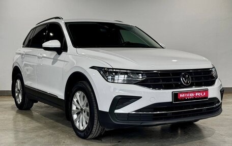 Volkswagen Tiguan II, 2021 год, 2 390 000 рублей, 4 фотография