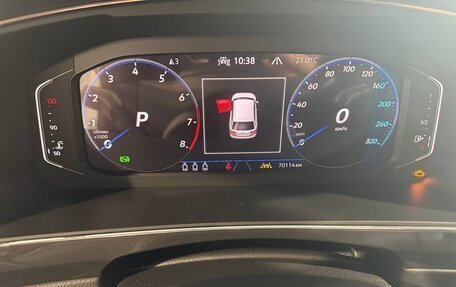 Volkswagen Tiguan II, 2021 год, 2 390 000 рублей, 16 фотография