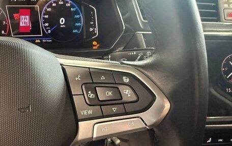 Volkswagen Tiguan II, 2021 год, 2 390 000 рублей, 15 фотография