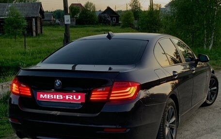 BMW 5 серия, 2013 год, 1 700 000 рублей, 4 фотография