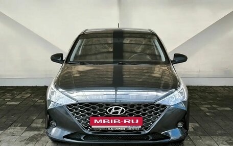 Hyundai Solaris II рестайлинг, 2022 год, 1 655 000 рублей, 2 фотография