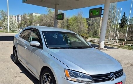 Volkswagen Jetta VI, 2013 год, 1 150 000 рублей, 3 фотография