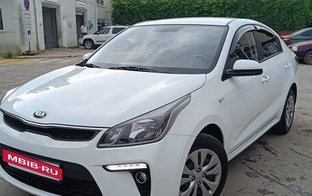 KIA Rio IV, 2020 год, 1 670 000 рублей, 3 фотография