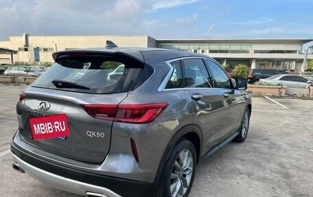 Infiniti QX50 II, 2021 год, 2 200 000 рублей, 6 фотография
