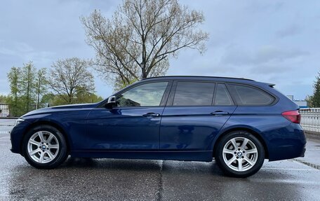 BMW 3 серия, 2017 год, 1 980 000 рублей, 12 фотография