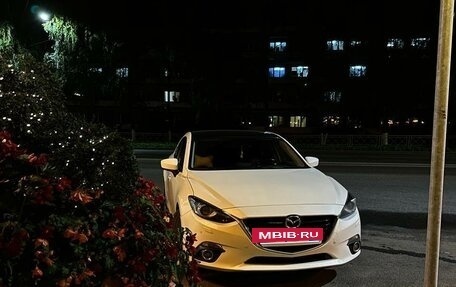 Mazda 3, 2014 год, 1 130 000 рублей, 2 фотография