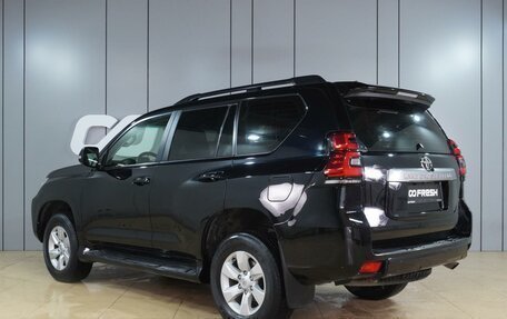Toyota Land Cruiser Prado 150 рестайлинг 2, 2017 год, 3 675 000 рублей, 2 фотография