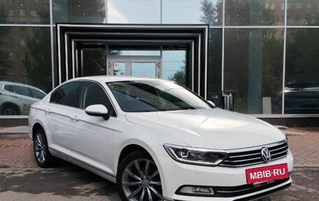 Volkswagen Passat B8 рестайлинг, 2018 год, 2 329 000 рублей, 3 фотография