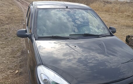 Renault Sandero I, 2013 год, 450 000 рублей, 2 фотография