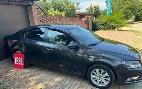 Volkswagen Passat B7, 2011 год, 870 000 рублей, 3 фотография