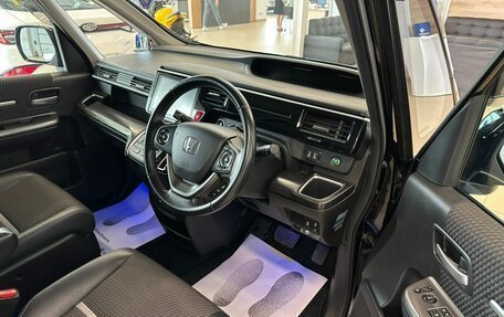 Honda Stepwgn IV, 2015 год, 2 179 000 рублей, 10 фотография