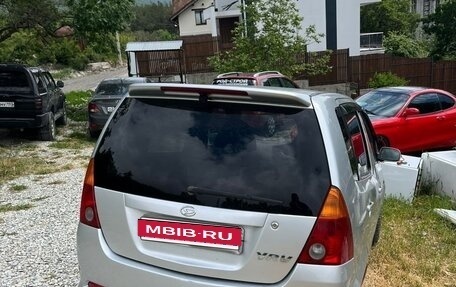 Daihatsu YRV I, 2004 год, 270 000 рублей, 3 фотография