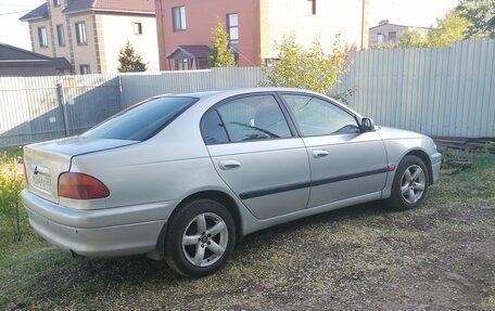 Toyota Avensis III рестайлинг, 1998 год, 295 000 рублей, 3 фотография
