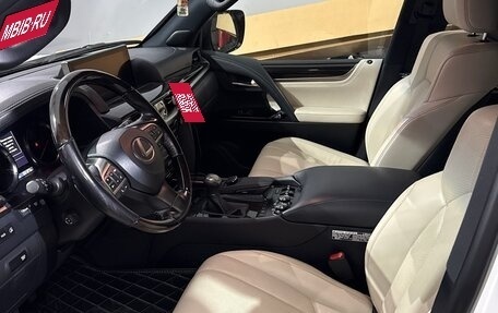 Lexus LX III, 2017 год, 9 900 000 рублей, 3 фотография