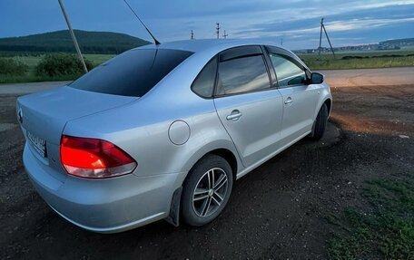Volkswagen Polo VI (EU Market), 2011 год, 600 000 рублей, 2 фотография
