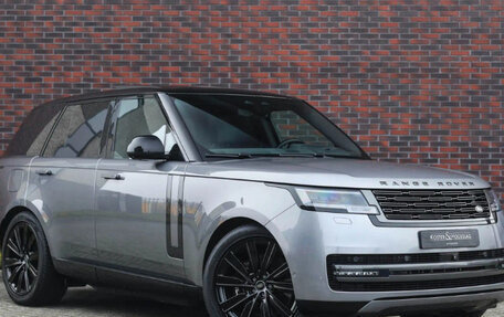 Land Rover Range Rover IV рестайлинг, 2022 год, 10 365 000 рублей, 2 фотография