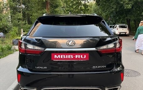 Lexus RX IV рестайлинг, 2017 год, 3 650 000 рублей, 4 фотография