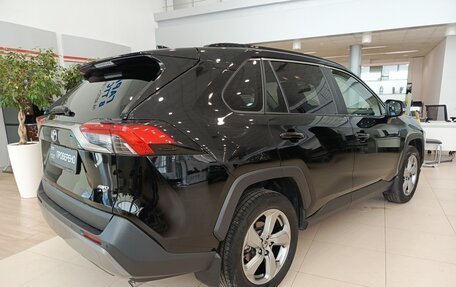 Toyota RAV4, 2020 год, 3 336 000 рублей, 5 фотография