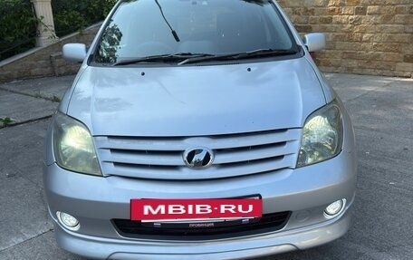 Toyota Ist II, 2002 год, 690 000 рублей, 2 фотография