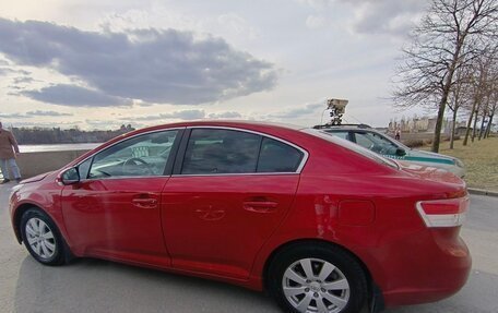 Toyota Avensis III рестайлинг, 2010 год, 880 000 рублей, 7 фотография