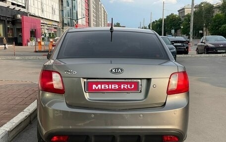 KIA Rio II, 2010 год, 569 000 рублей, 5 фотография
