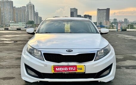 KIA K5 I рестайлинг, 2012 год, 999 000 рублей, 2 фотография