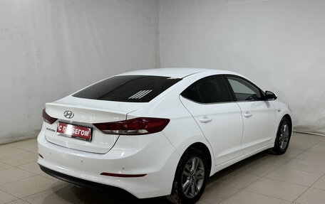 Hyundai Elantra VI рестайлинг, 2016 год, 1 380 000 рублей, 4 фотография