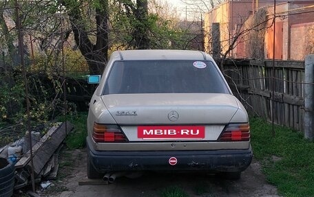 Mercedes-Benz W124, 1987 год, 250 000 рублей, 6 фотография