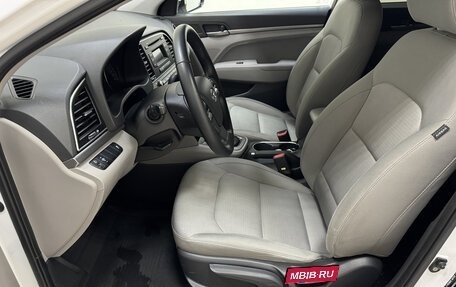 Hyundai Elantra VI рестайлинг, 2016 год, 1 380 000 рублей, 9 фотография