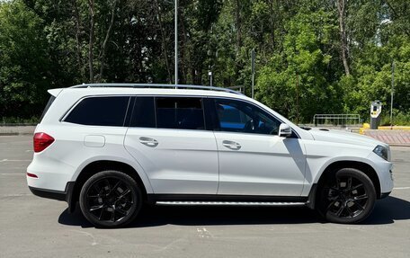 Mercedes-Benz GL-Класс, 2014 год, 2 700 000 рублей, 3 фотография
