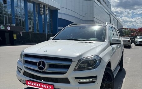 Mercedes-Benz GL-Класс, 2014 год, 2 700 000 рублей, 2 фотография