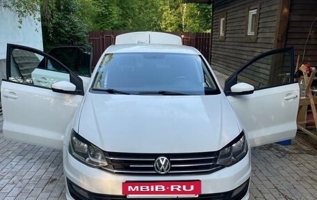 Volkswagen Polo VI (EU Market), 2018 год, 850 000 рублей, 2 фотография